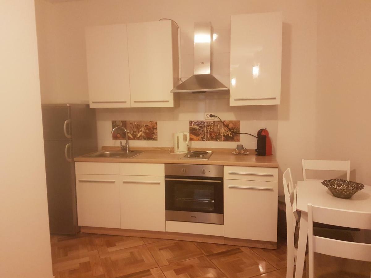 Studio Apartman Via Šibenik Exterior foto